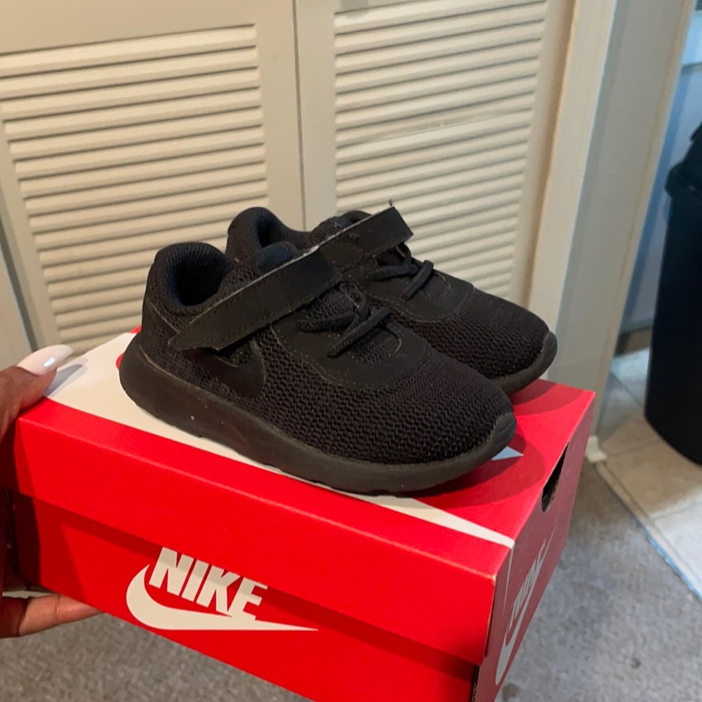 Toddler shoes